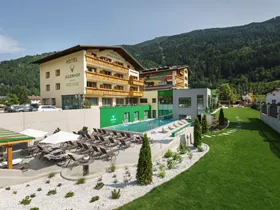 Hotel Jägerhof in Zams Hotel Jägerhof in Zams