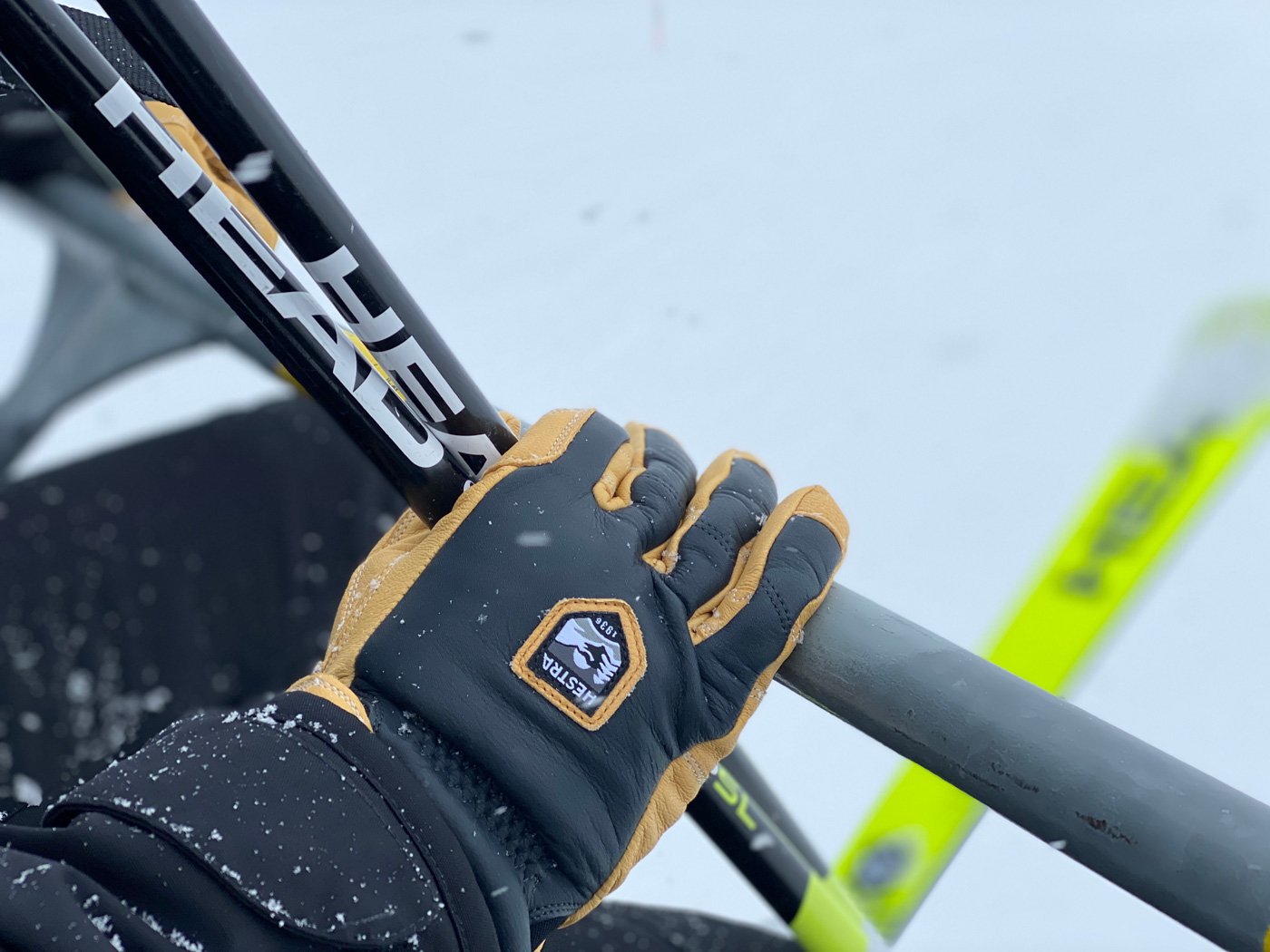 Talloos Verouderd personeel Skihandschoenen: handige informatie en kooptips