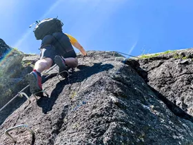 Klettersteiger zwaargewond na val bij het nemen van een foto   Klettersteiger zwaargewond na val bij het nemen van een foto