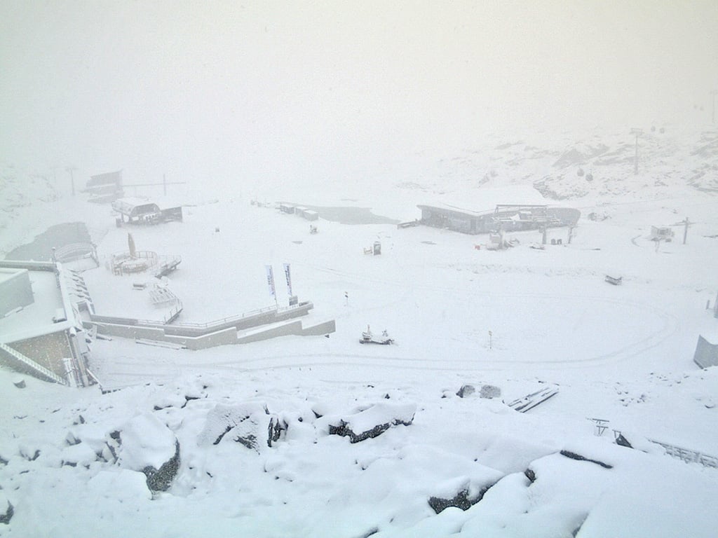 50970 - Herfst start met verse sneeuw in de Alpen! (3)