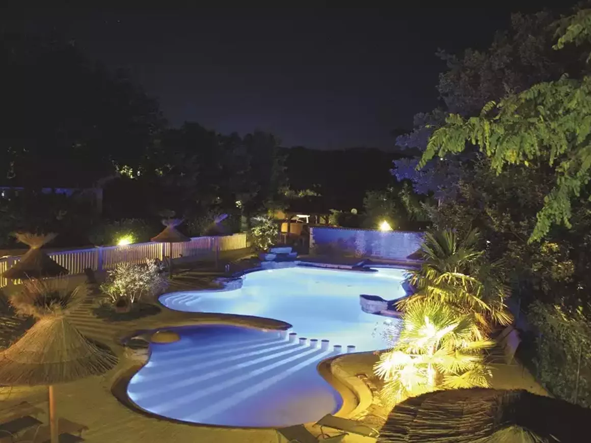 Camping Domaine Des Chenes