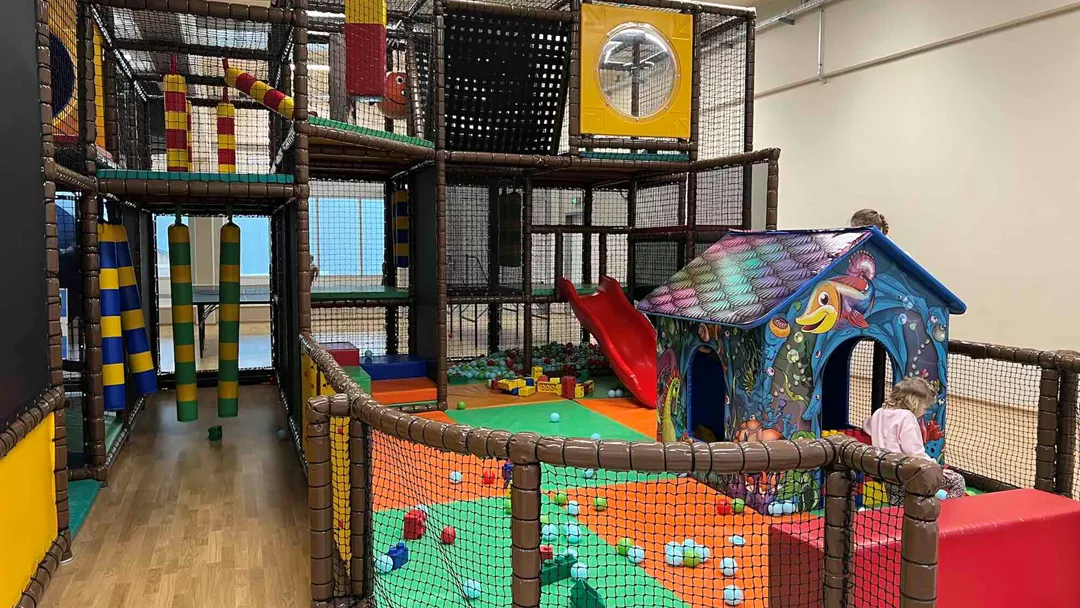 Kinderspeelplaats Binnenspeelplaats Kinderspeelplaats Binnenspeelplaats