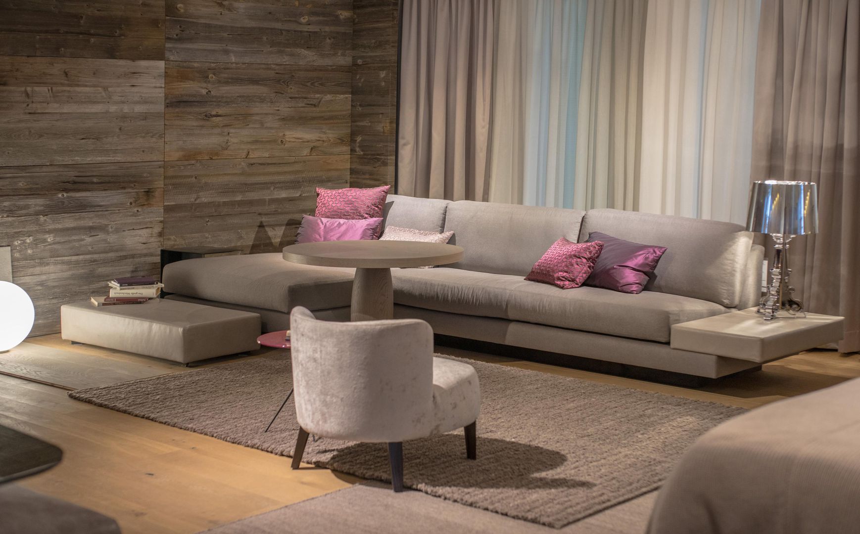 ElisabethHotel - Premium Private Retreat (Adults Only)
