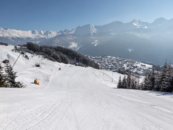 Slope Fiss Skiing in Fiss