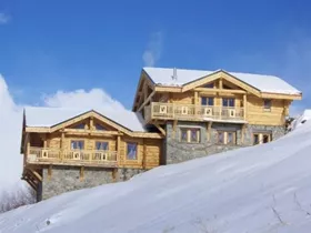 Chalet Leslie Alpen met sauna en jacuzzi Chalet Leslie Alpen met sauna en jacuzzi