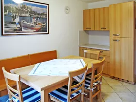 Trottner (CPO225) Trottner (CPO225)