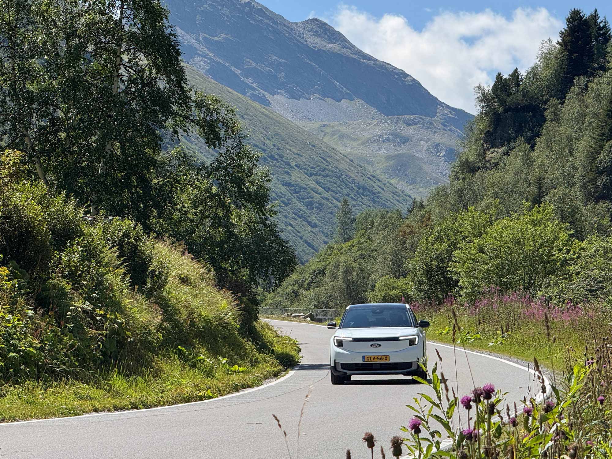 Ford Explorer Bergweg