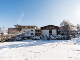 Villagepark Suites Villagepark Suites