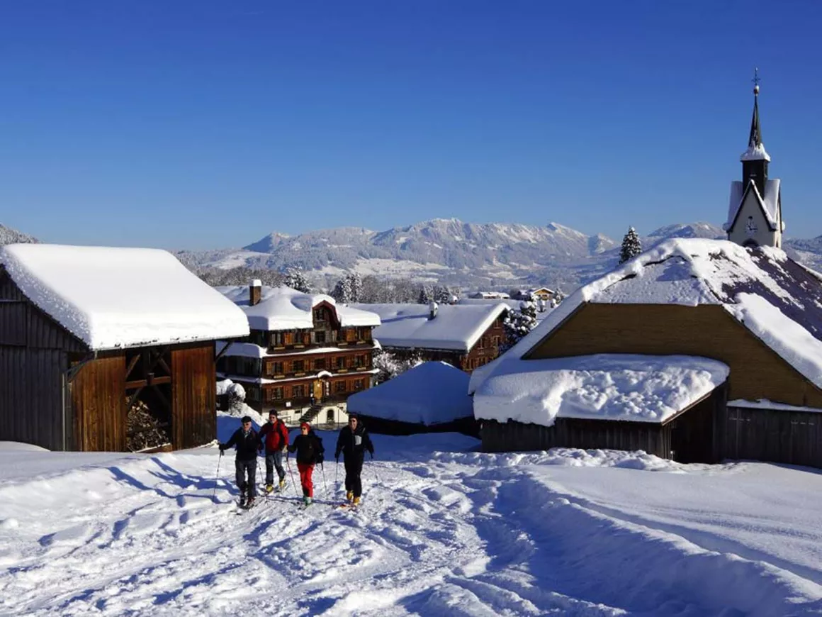 Schwarzenberg Skiurlaub & Skifahren in Österreich