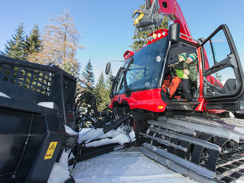 51100 - Besondere Erlebnisse im Skiurlaub: Pistenbully fahren