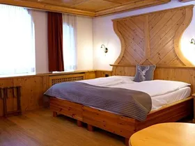 Schloss Hotel Dolomiti Schloss Hotel Dolomiti