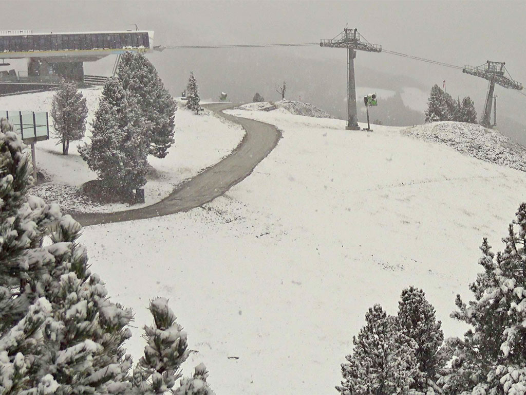 51168 - Webcams: verse SNEEUW op 1000 meter! (3)