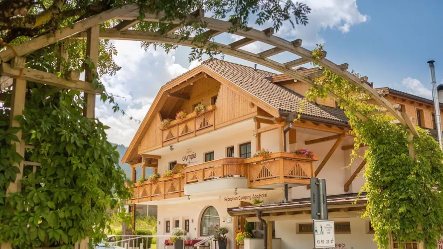 Camping Olympia 3 Camping Olympia 6