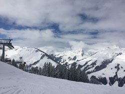 7125 - Dutchweekend Saalbach: zon, verse sneeuw en feest! (1)