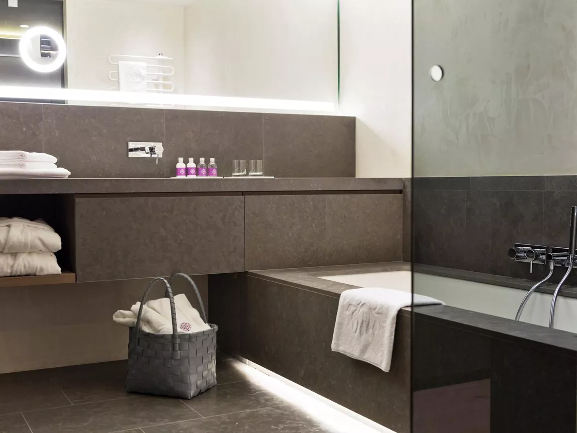 ElisabethHotel - Premium Private Retreat (Adults Only)