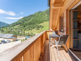 Apart Heidi Apart Heidi