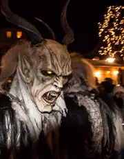 Alles over Sinterklaas en Krampus in de Alpen Alles over Sinterklaas en Krampus in de Alpen