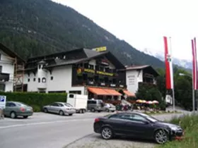 Hotel Tirolerhof, St. Anton am Arlberg Hotel Tirolerhof, St. Anton am Arlberg