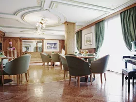 Hotel Domina Parco dello Stelvio Hotel Domina Parco dello Stelvio