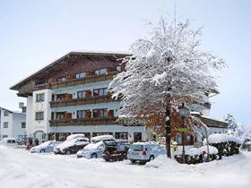 Hotel zum Pinzger Hotel zum Pinzger