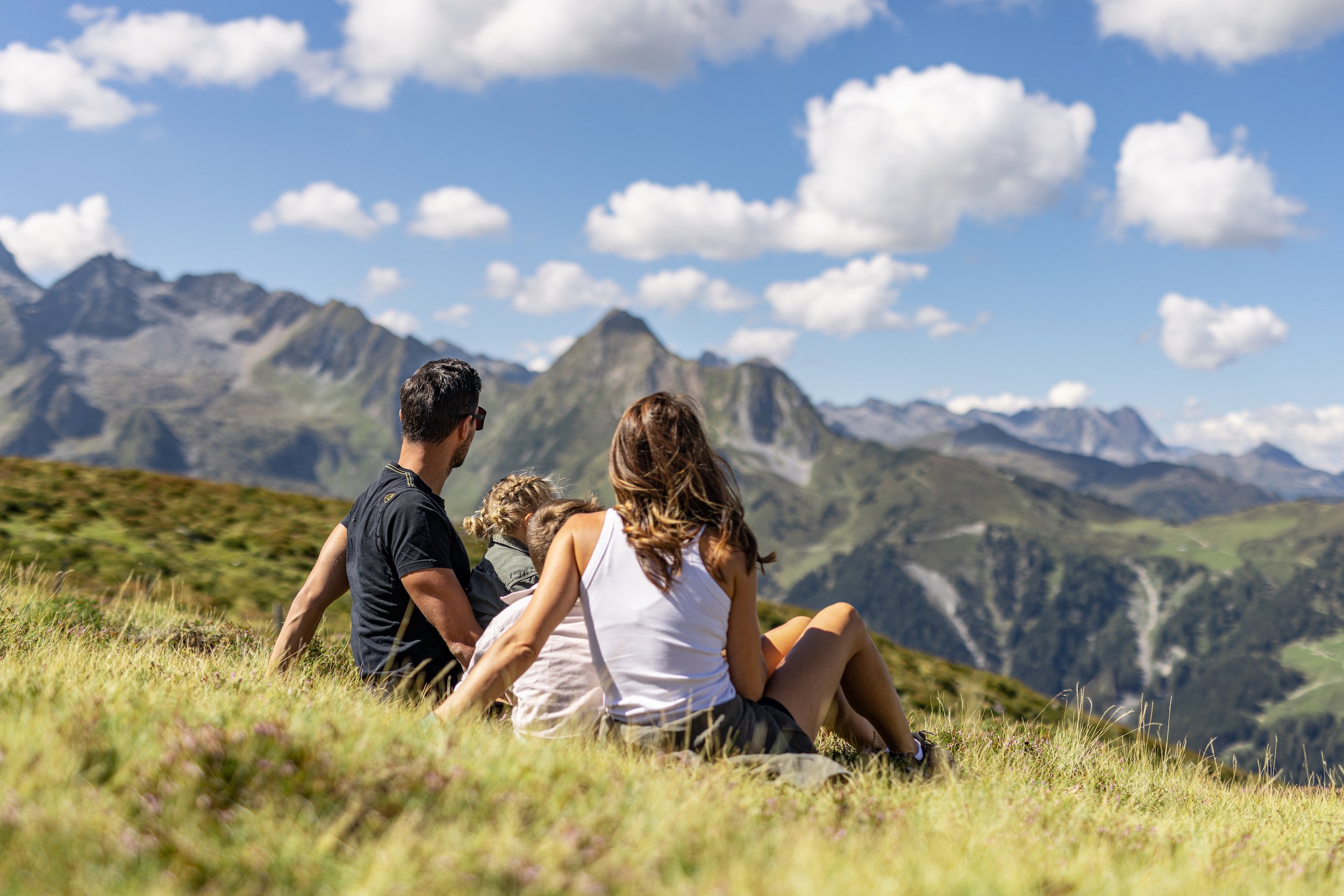 Die Zillertal Arena: Sommerurlaub Im Bergparadies