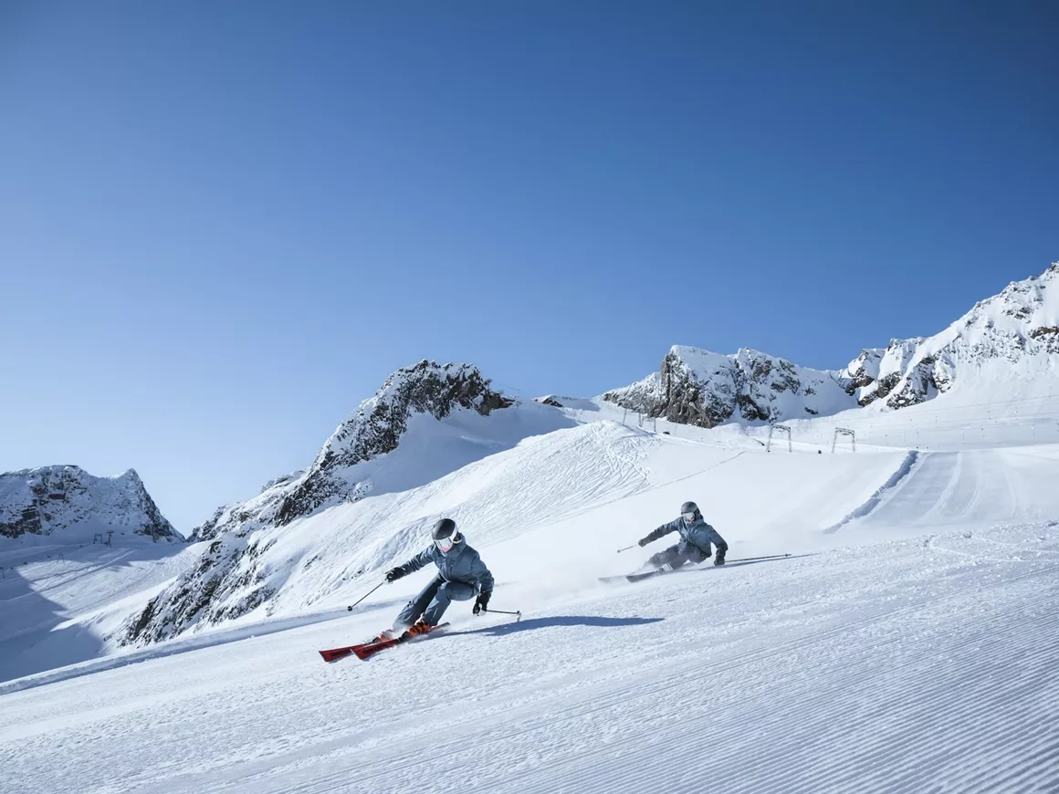 Die 8 Top-Gletscherskigebiete in Österreich: eine Übersicht Die 8 Top-Gletscherskigebiete in Österreich: eine Übersicht