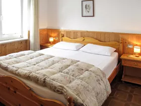 Mantina (ENA440) Mantina (ENA440)