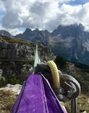 Balanceren over een kilometer touw: slackline-record in Oostenrijk Balanceren over een kilometer touw: slackline-record in Oostenrijk
