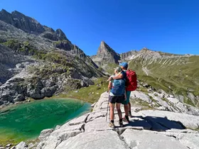 ‘Berg-Tinder’: nieuwe manier van daten in de bergen  ‘Berg-Tinder’: nieuwe manier van daten in de bergen