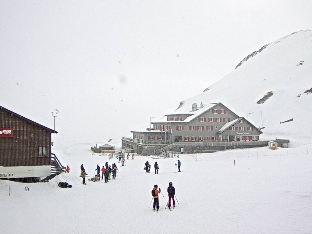 50165 - Alpenweer: einde van zonovergoten periode (2)