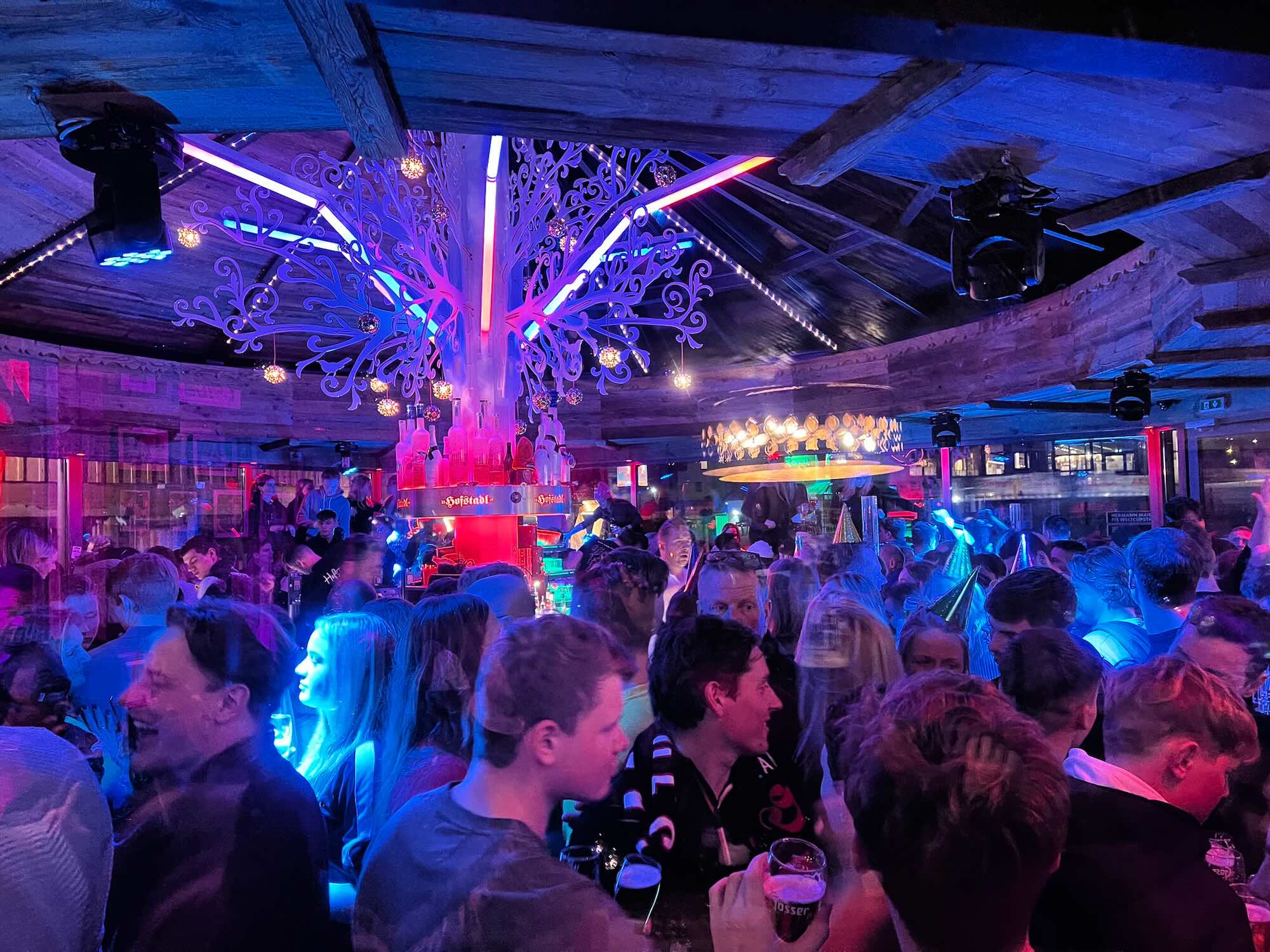 De 7 beste après-ski bars voor een feestelijke kerstva...