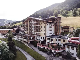 FAMILIERESORT ELLMAUHOF - HET ECHTE ALL INCLUSIVE FAMILIERESORT ELLMAUHOF - HET ECHTE ALL INCLUSIVE