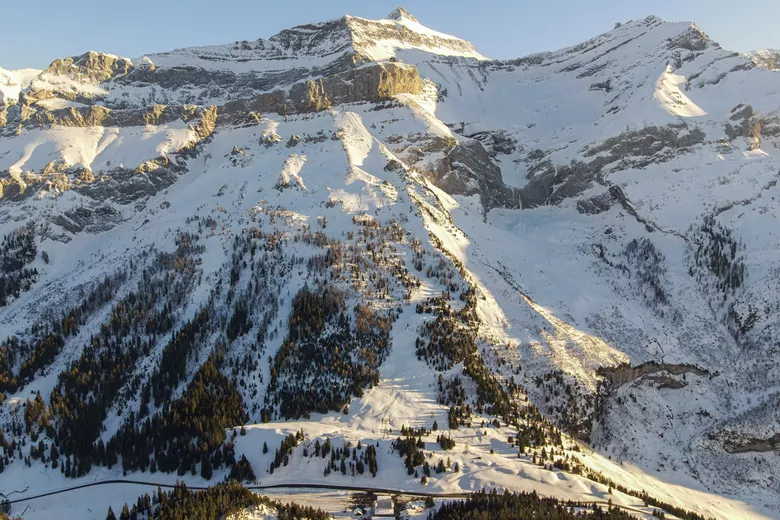 Black Wall Die Steilste Skipiste Der Schweiz black-wall-die-steilste-skipiste-der-schweiz