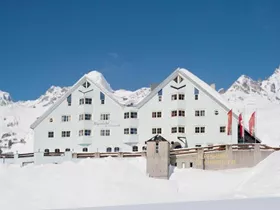 Alpenhotel St. Christoph Alpenhotel St. Christoph