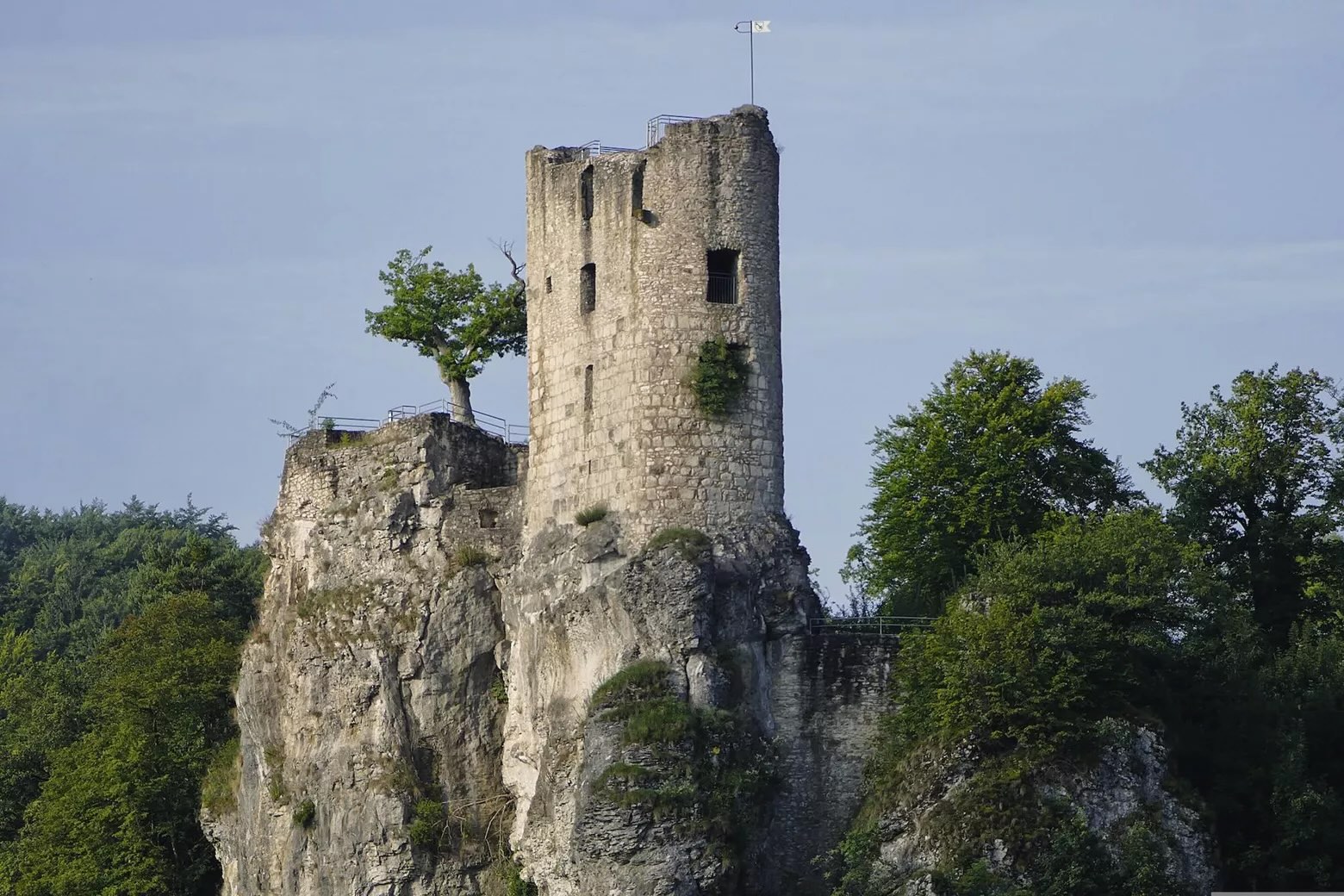 Burgruine Neideck Fraenkische Alb C Pixabay