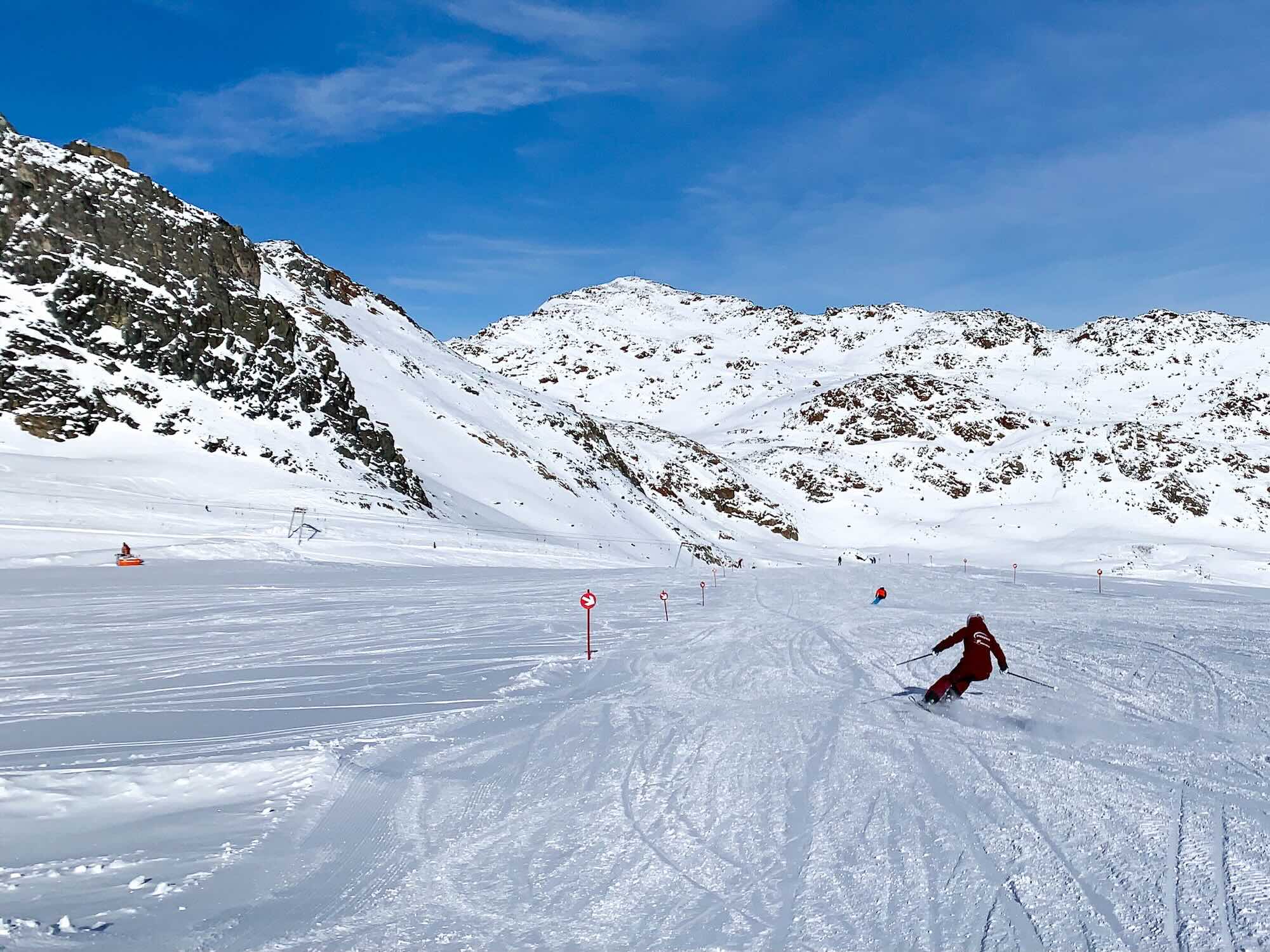Skien Op De Pitztaler Gletscher