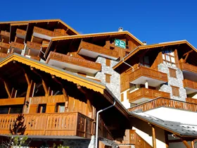 Résidence La Tour de Merle Résidence La Tour de Merle