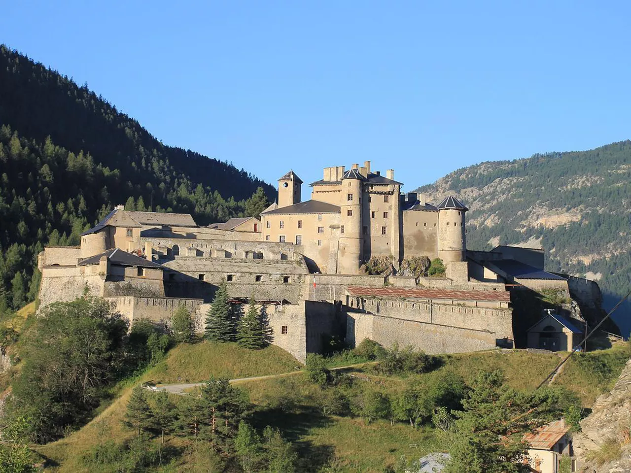 Mooiste dorp van Frankrijk: Saint Véran Kasteel van Queyras