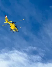 Niet-alledaagse redding in Mayrhofen: helikopter plukt wandelaars uit Zimbabwe van besneeuwde berg Niet-alledaagse redding in Mayrhofen: helikopter plukt wandelaars uit Zimbabwe van besneeuwde berg
