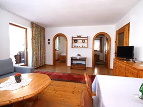 Kirschbaum 2 Kirschbaum 2