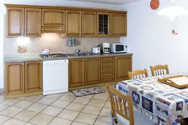 Danila (CPO180) Danila (CPO180)