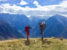 Bergwandelen met een baby: 8x vraag en antwoord Bergwandelen met een baby: 8x vraag en antwoord