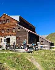 Deze 10 berghutten zoeken in 2026 een nieuwe pachter Deze 10 berghutten zoeken in 2026 een nieuwe pachter