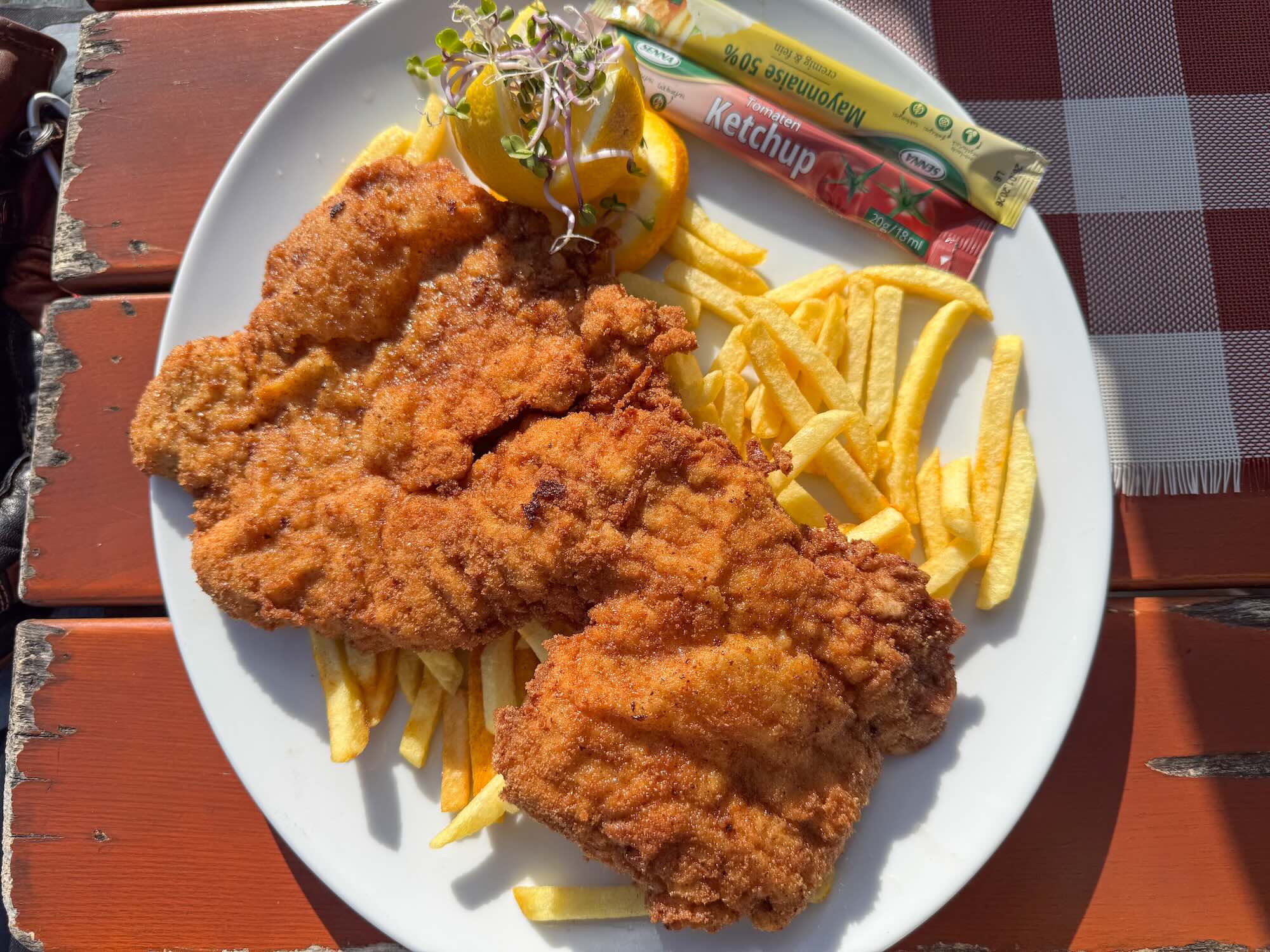 Wiener Schnitzel Lunch Op De Piste In Oostenrijk