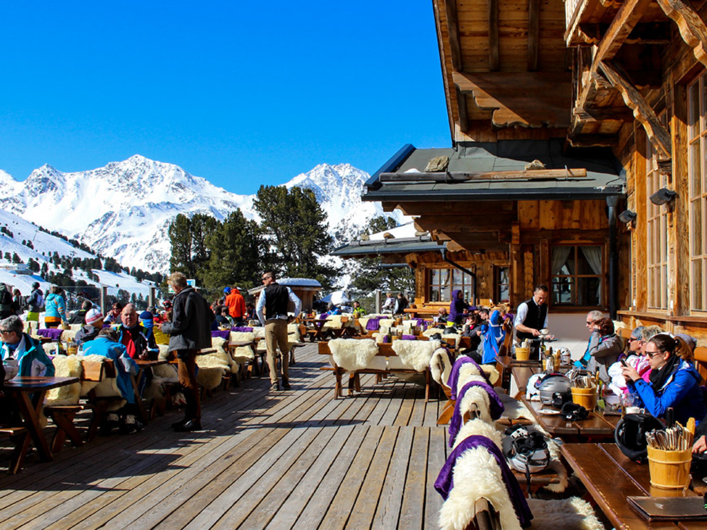 10 great mountain terraces for enjoying drinks in the...