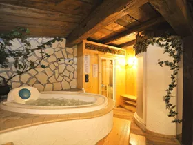 Hotel Cristallo, Vigo di Fassa Hotel Cristallo, Vigo di Fassa