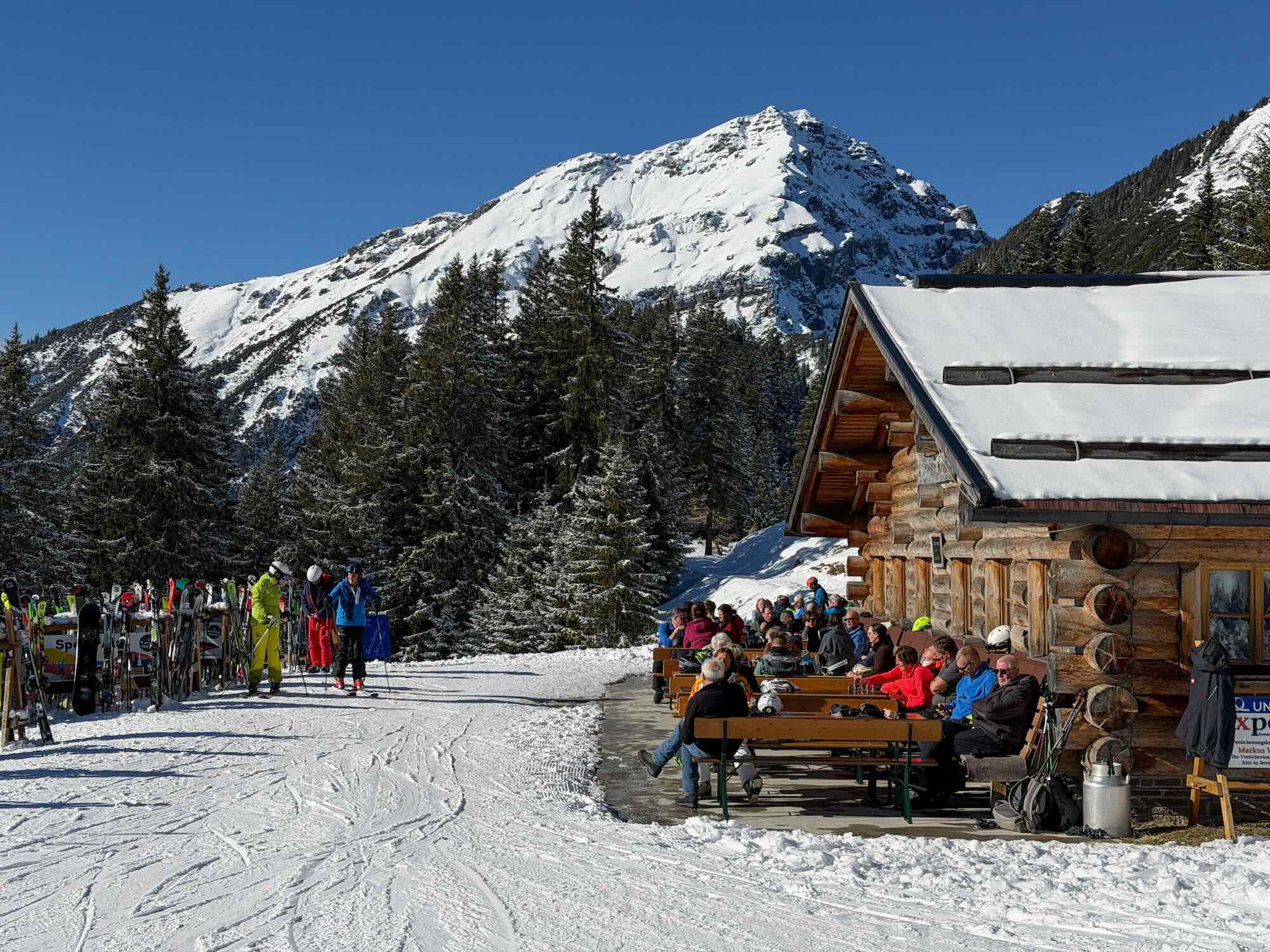 Berghut Pauze Wintersport