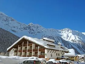 Alpina Mountain Resort Alpina Mountain Resort