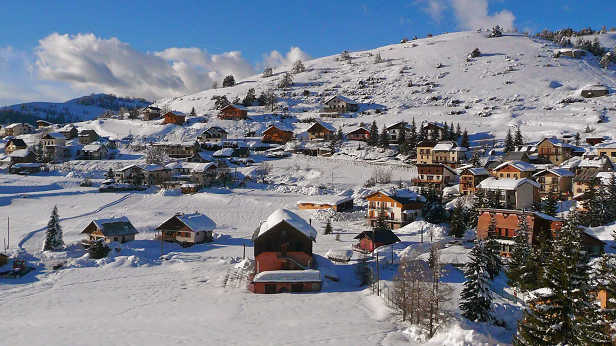Chalets In Beuil Les Launes Frankrijk chalets-in-beuil-les-launes-frankrijk