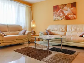 Viktoria B Viktoria B